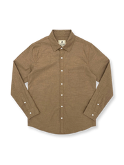 リネンとコットンを混紡した通気性と柔らかさを兼ね備えた長袖シャツ