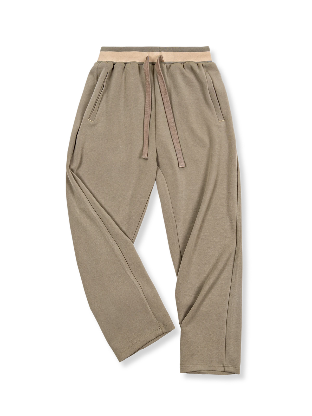 90年代風のルーズフィットカットと3層エアレイヤー素材を採用したストレートパンツ