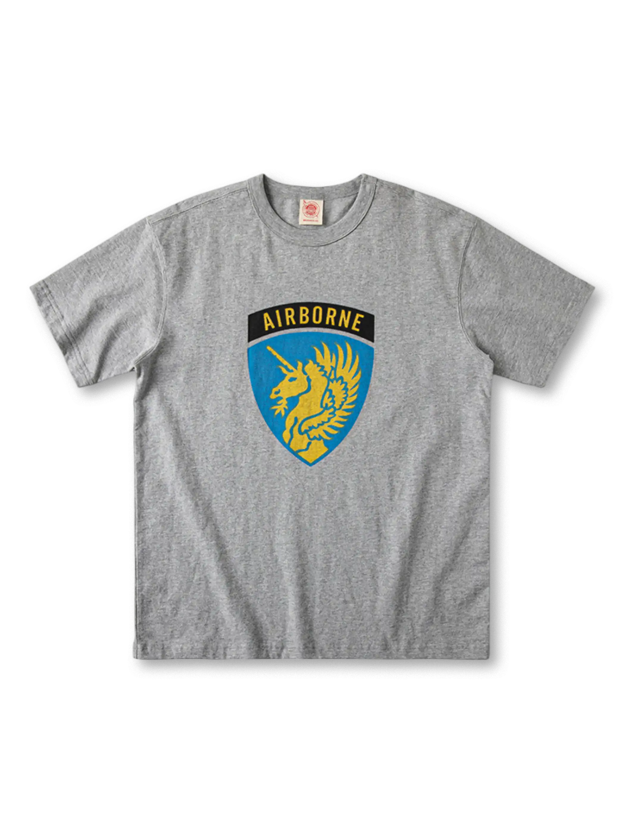 第二次世界大戦のユニコーンエンブレムを配したプレーンコットン製トレーニングTシャツ