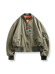 製品画像:アメリカンビンテージMA-1フライトジャケットの正面図