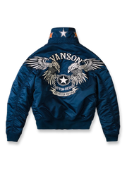 デュポンナイロン66シェルと3M宇宙綿入りのショート丈フライトジャケット。フローズンイーグル刺繍とIDEAL/セイドーダブルジッパーを特徴とするアイテム。