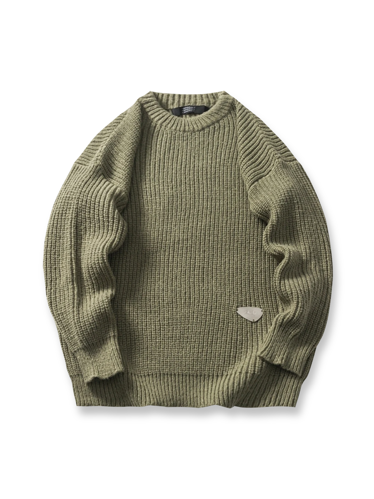 メタルタグ付きのゆったりシルエットクルーネックセーター。