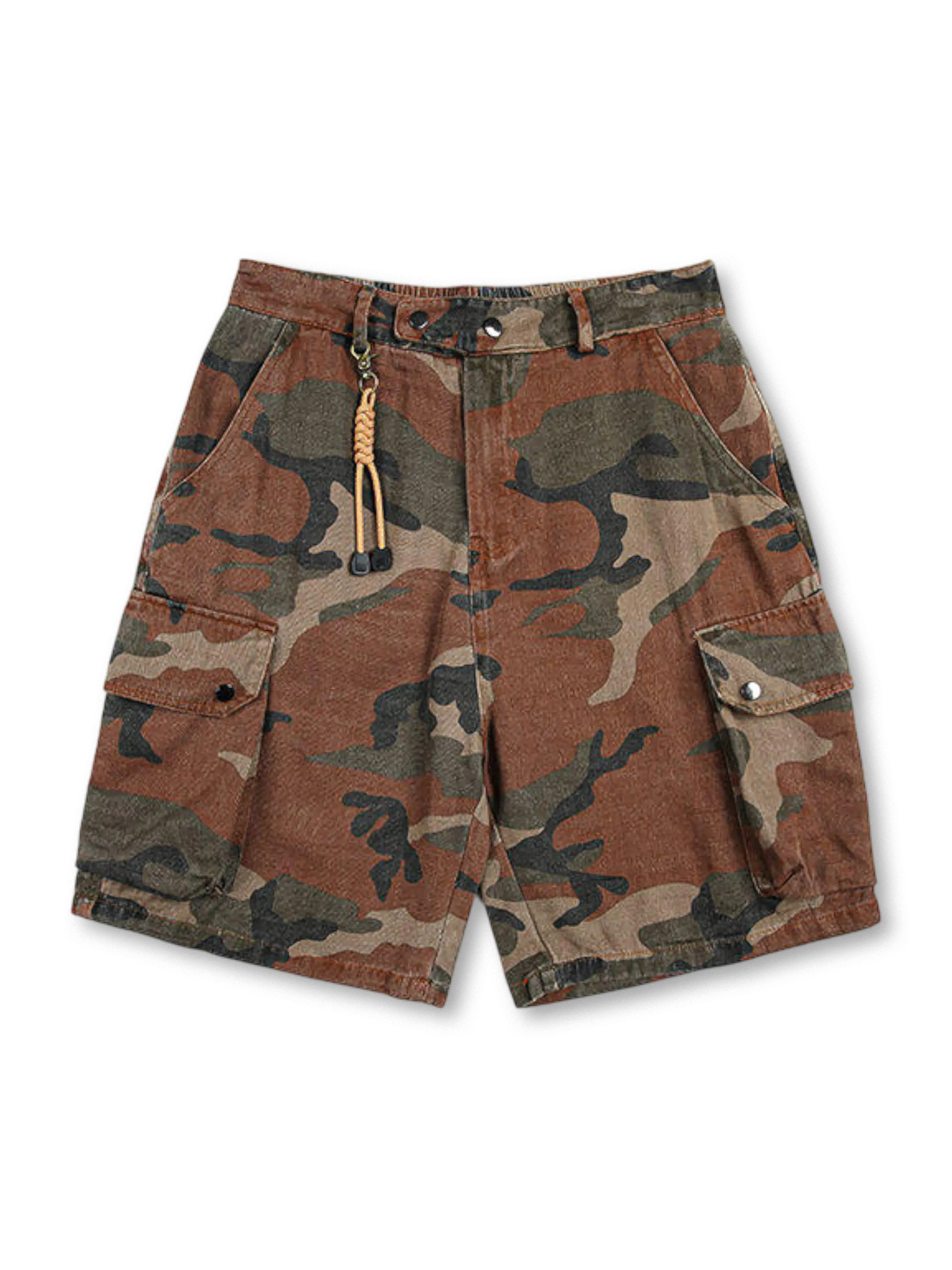 ヴィンテージカモ柄と多ポケットが特徴のミリタリーワークショーツ