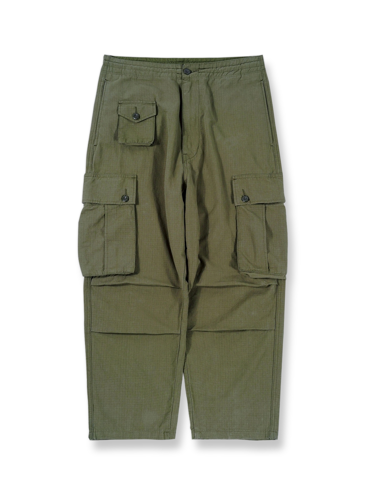 ミリタリースタイル生地とバルーンポケットが特徴のガーメントウォッシュ加工ワークパンツ