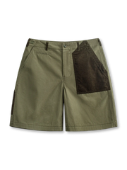 大容量ポケットとワイドレッグが映えるミリタリーワイドカーゴパンツ