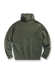 深緑色の厚手モヘアタートルネックセーター