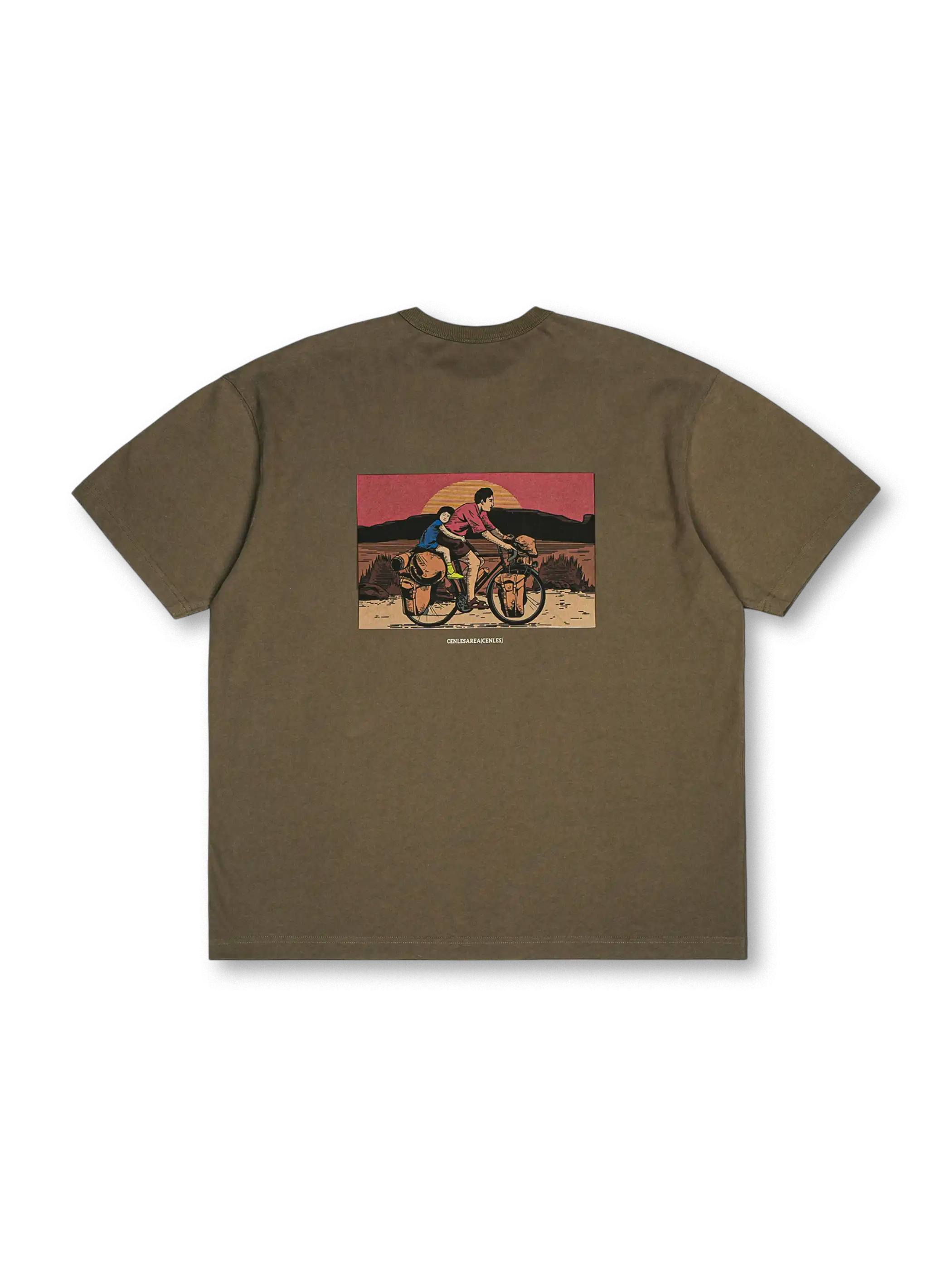 漫画風の一コマプリントが特徴の270g純綿Tシャツ。耐摩耗性と通気性に優れ、快適な着心地を実現。