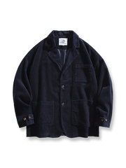 100%コットンの多ポケットコーデュロイスーツ。クラシックラペルと2つボタン、2色展開。