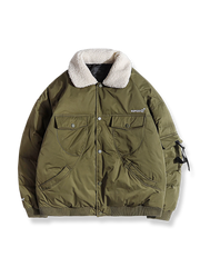 マルチポケットとフリース襟付き中綿ジャケット