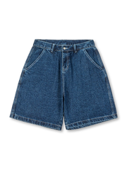 計6つのポケットと混紡生地が特徴のワイドシルエットショーツ