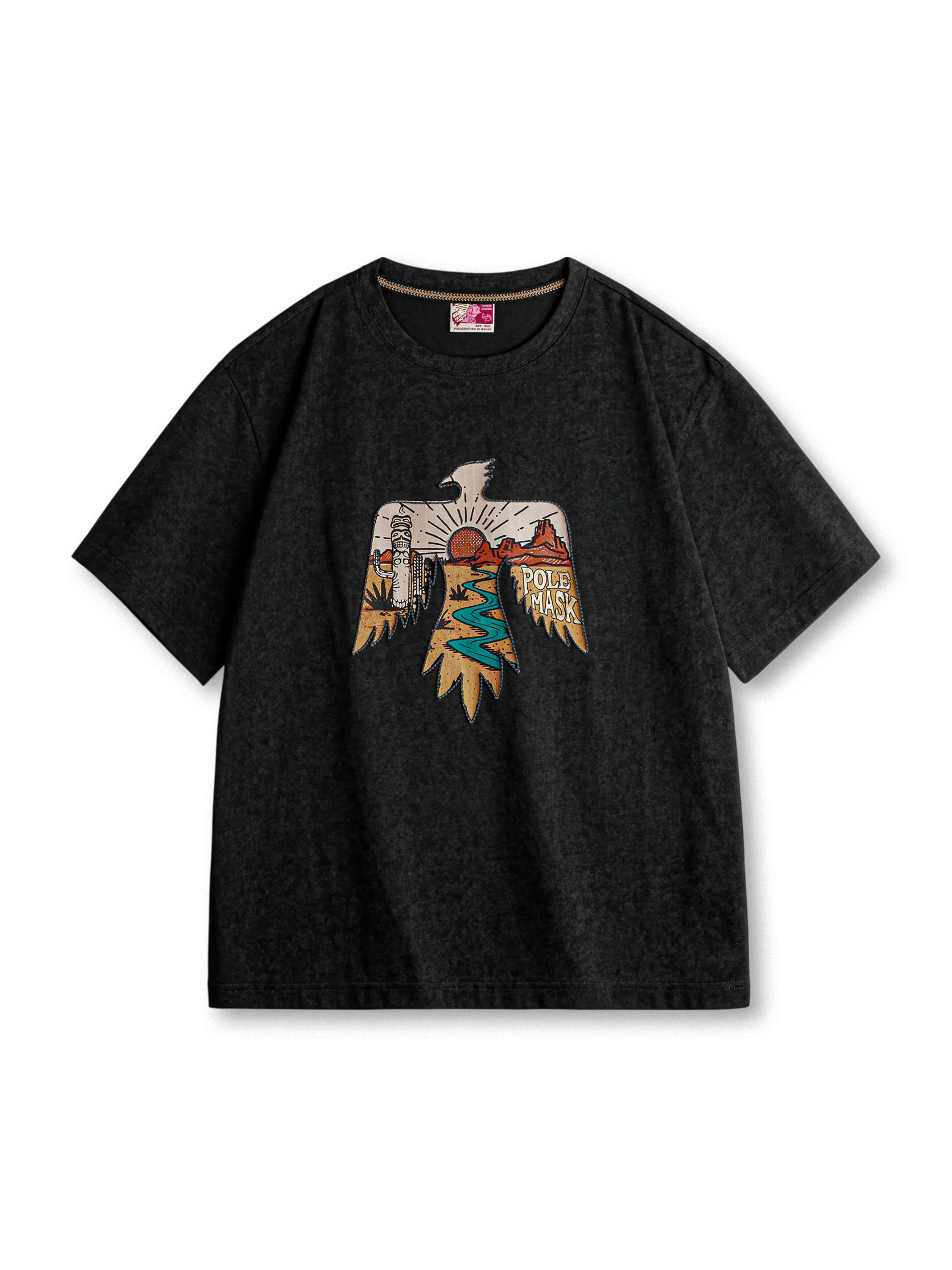 雷鳥刺繍とモニュメントバレープリントが特徴の民族風重厚Tシャツ