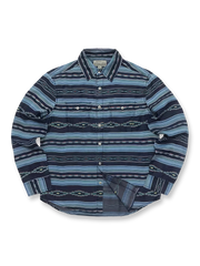 ナバホ族トーテム柄をプリントしたテンセル長袖シャツ。