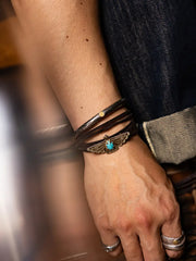 ナバホ戦鷲トルコ石ブロンズペンダント