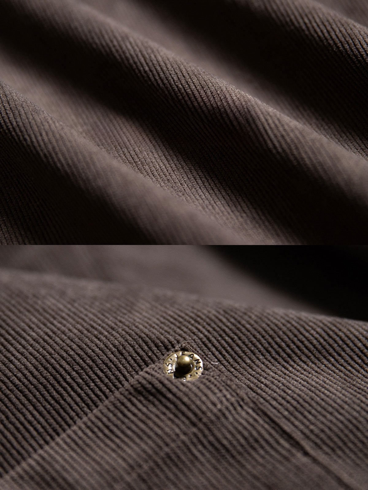 製品画像:ヴィンテージコーデュロイシャツの正面展示。シンプルなデザインとNAVAJOラベルが特徴のシャツ。
詳細画像:胸元のリベットデザインと裾のNAVAJOラベル。ヴィンテージ感のあるディテール。