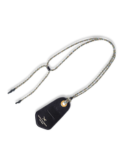 経年変化が楽しめるレザー素材の調節可能なネックストラップ付きメガネホルダー