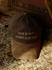 Not Vintage Cap 古着加工スエードブリムベースボールキャップのディテール