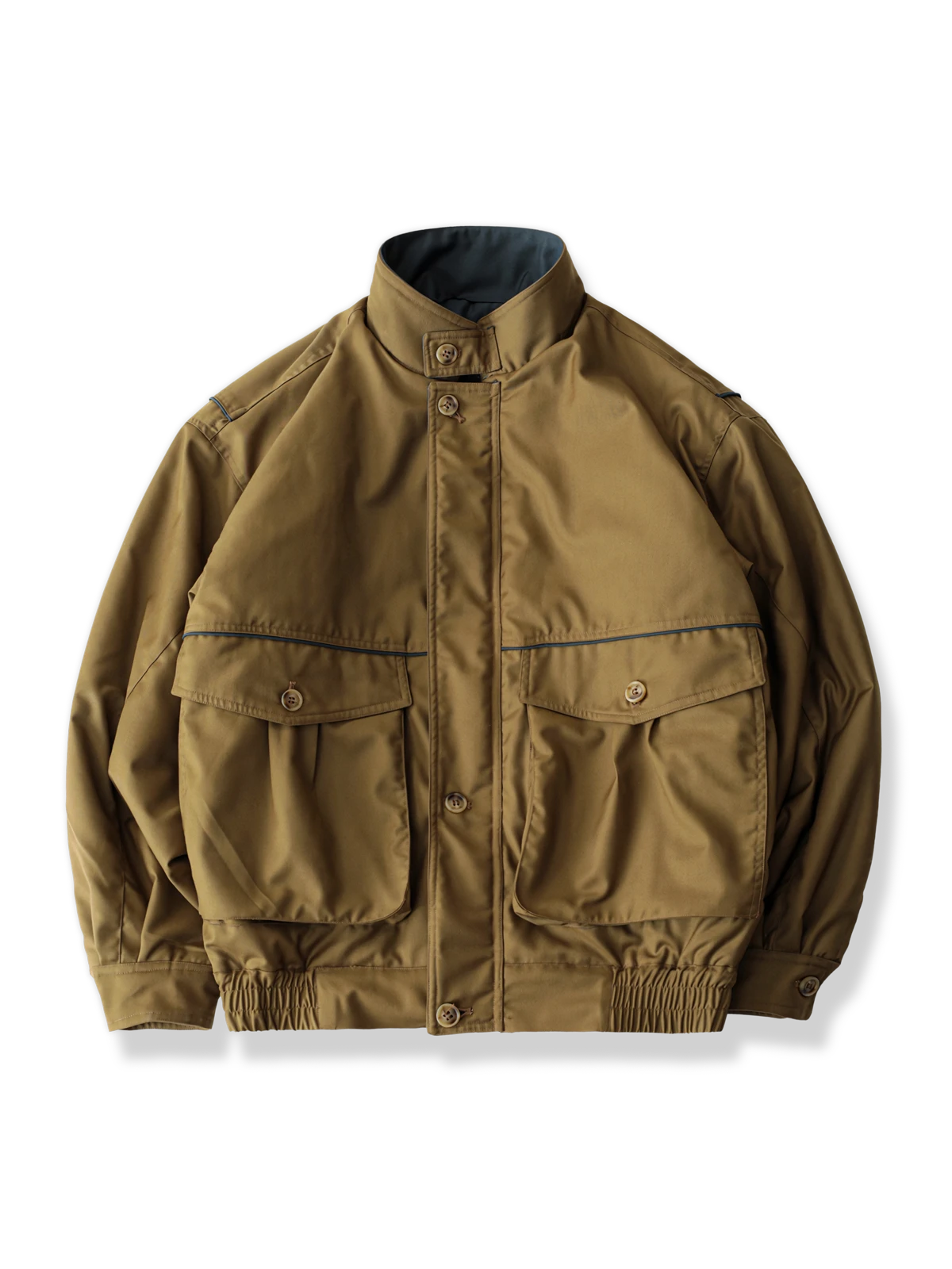 大きめポケットのマスタード中綿ジャケットの製品イメージ