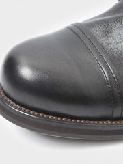 アンティーク風レザーブーツ