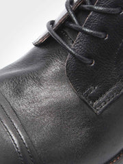 アンティーク風レザーブーツ