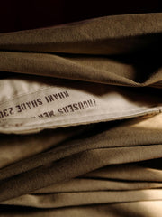 ツイル高捻綿チノパンツ