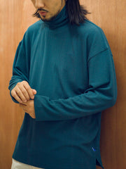 刺繍付き ハイネック 長袖Tシャツ