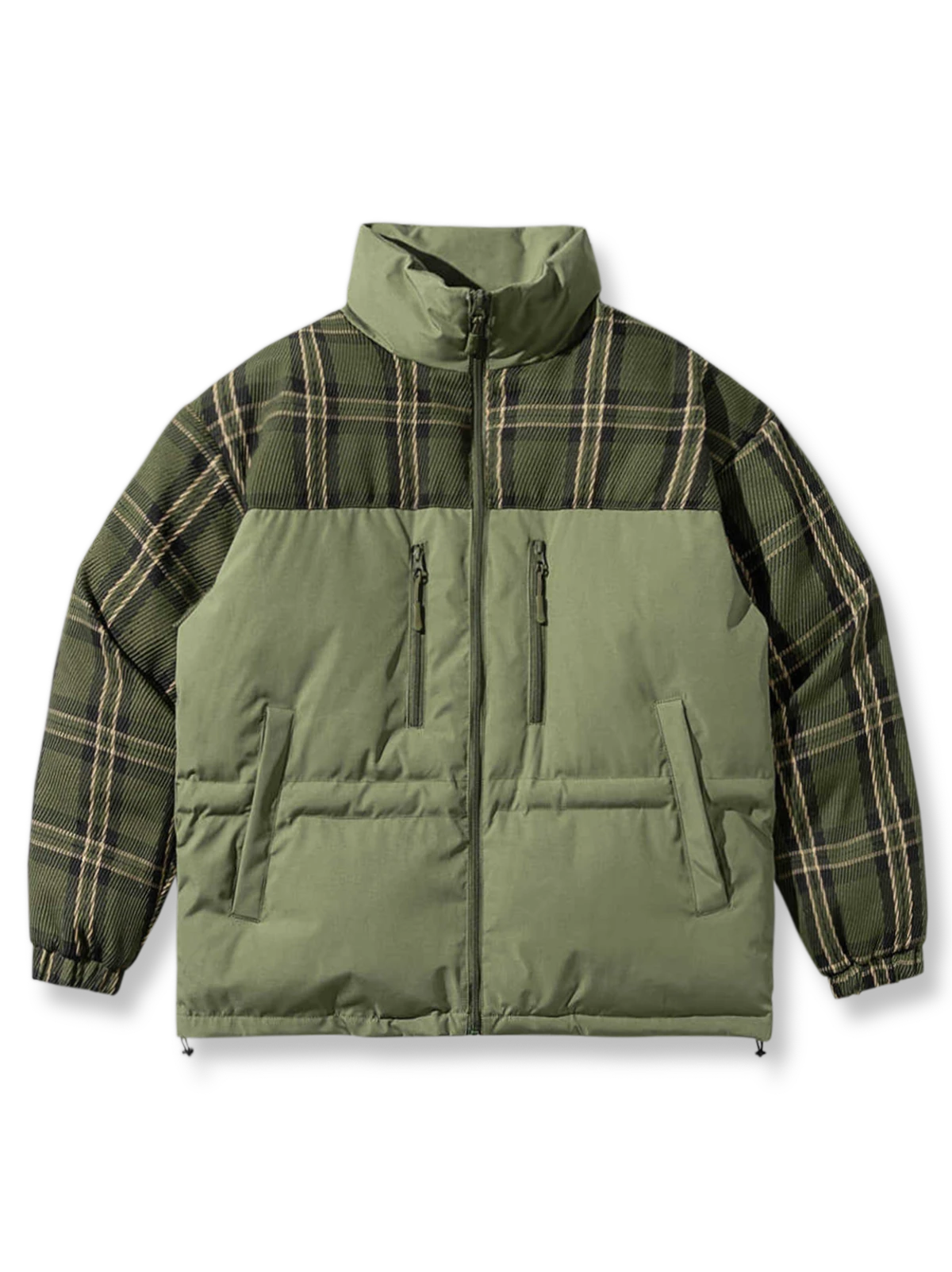 チェック柄のパッチワークが施された立襟中綿ジャケット。