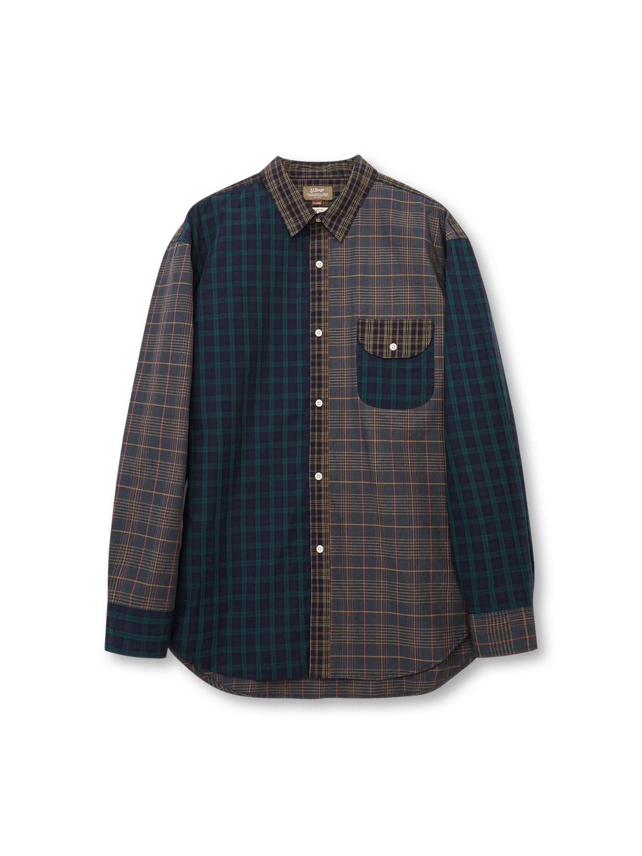 異なる格子柄のパッチワークが特徴の高密度コットン素材ロングスリーブシャツ。オーバーサイズのボックスシルエットと天然シェルボタンが上質感を演出。