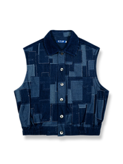 異なる色調のコーデュロイパッチワークとワイドショルダーが特徴のベスト