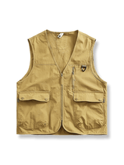 アウトドア多ポケットワークベストの全体展示