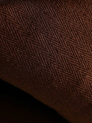 製品画像: オイルワックスジュファブリックのアメリカンビンテージライダースジャケット平置き画像 - 防風・保温デザイン
詳細画像: ヴィンテージ刺繍とコーデュロイ襟のディテール - レイヤー感とヴィンテージスタイル