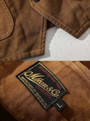 ベストのスエード風素材とコーデュロイのディテール - 秋冬の立体感とファッション性