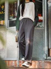 グレーワイドパンツ