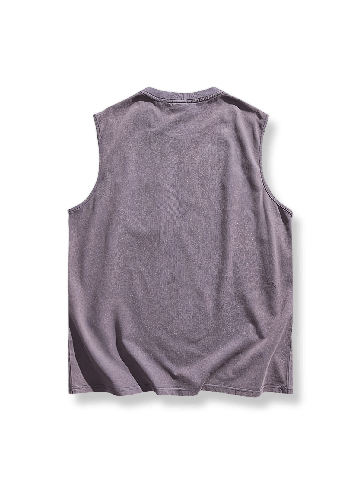 胸の刺繍ロゴとウォッシュ加工の詳細特写