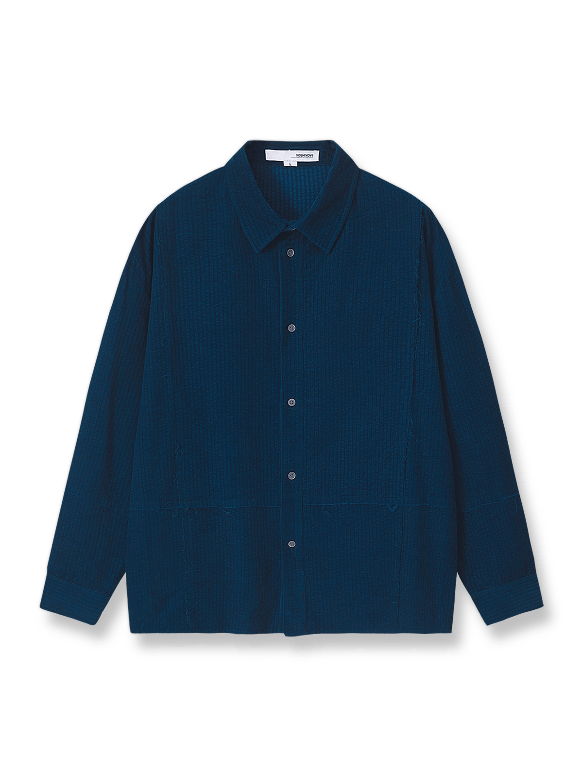 ダークナイトブルーのウォッシュドバブルコーデュロイと前身頃のコーデュロイフリンジが特徴の長袖シャツの全体像。