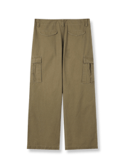 ヘビーウェイトのウォッシュドヴィンテージパラトルーパーワークパンツの背面展示