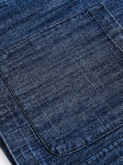 製品画像:クラシックレトロ風デニムジャケットの全体像、80%コットンと20%ポリエステルの混紡素材で構成
詳細画像:ヘリンボーン柄のディテールと大容量ポケットが特徴のレトロ風デニムジャケットの生地の質感