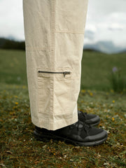 モデル着用のヴィンテージワークパンツの全体スタイリング