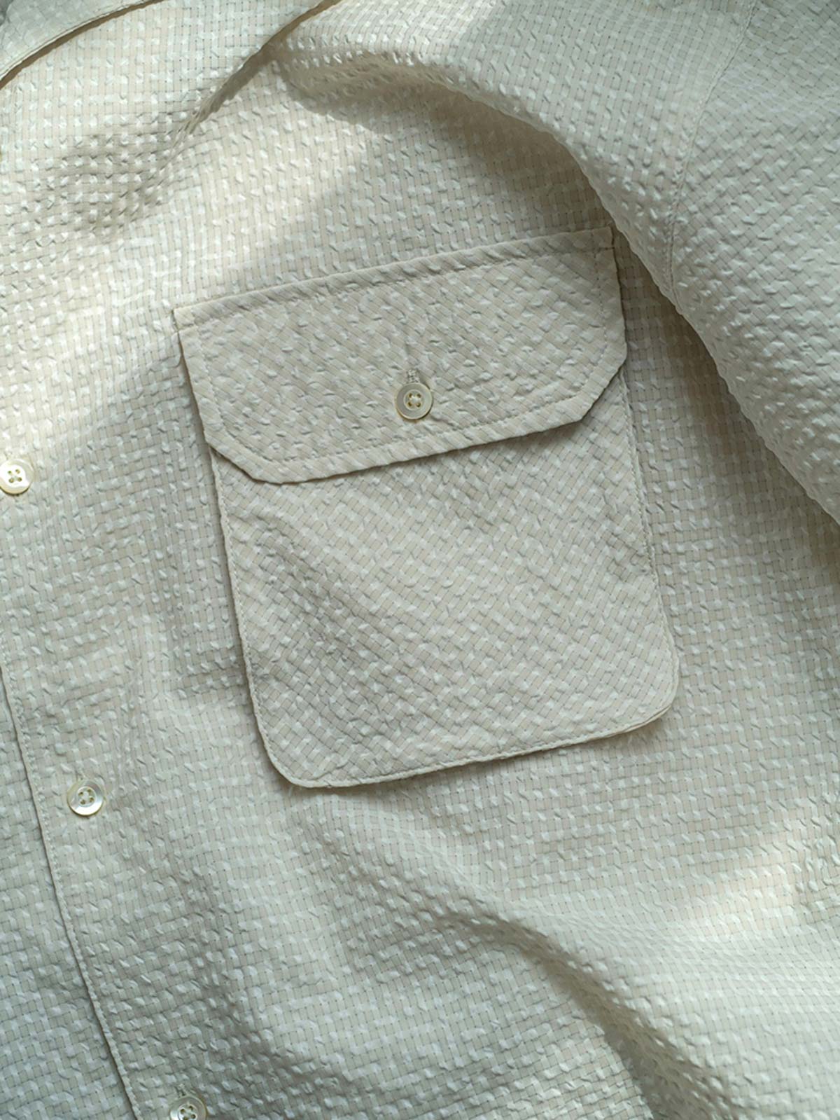 シアサッカー半袖シャツのディテール画像