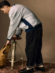 アルファベット刺繍 コントラストヴィンテージスウェット