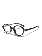 サングラスの鼻パッドとスプリングテンプルの詳細