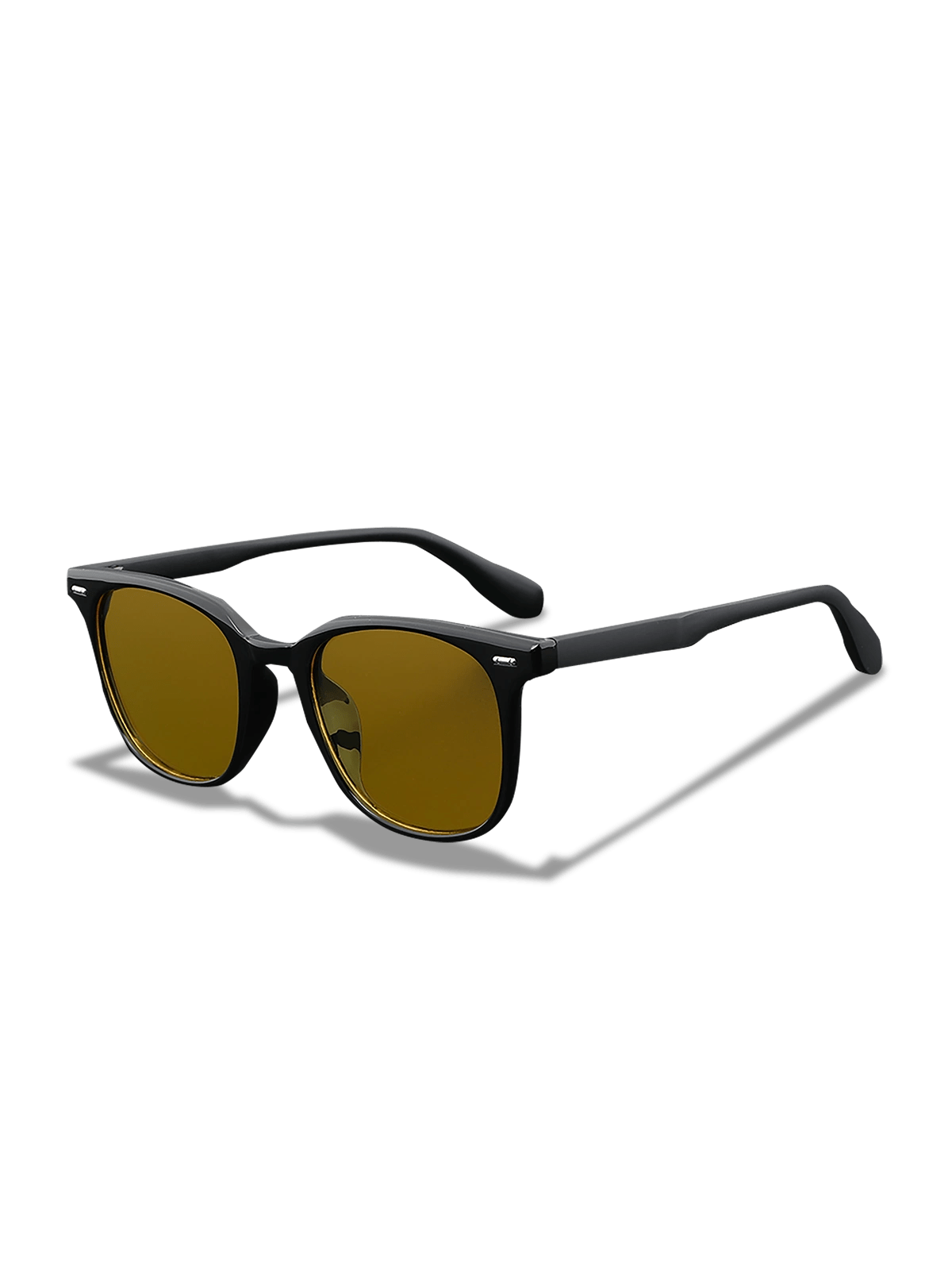 サングラスのキーホールブリッジと精巧なテンプルの細部特写