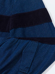 肩と胸のコーデュロイパッチワークディテール