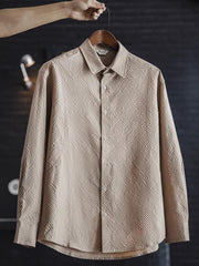 詳細画像:シャツの3D方格デザインディテール図