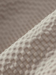 詳細画像:シャツの3D方格デザインディテール図