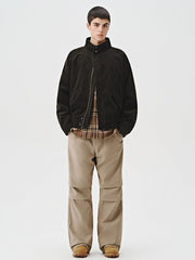 モデル着用のチェック柄ヴィンテージシャツコーディネート