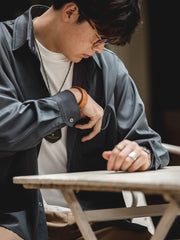 サテン 長袖シャツ