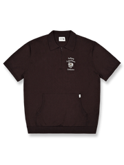 アメリカンカジュアルのポロシャツ正面全体図、オフホワイト色。