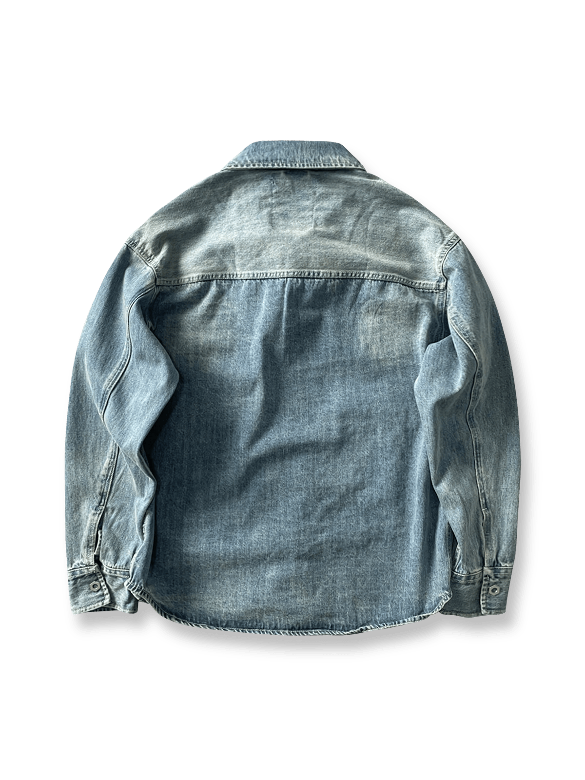 製品画像: アメリカンヴィンテージダブルポケットデニムシャツの全体展示 詳細画像: ダブルポケットデザインとウォッシュ加工されたデニムのディテール