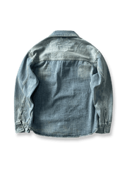 製品画像: アメリカンヴィンテージダブルポケットデニムシャツの全体展示 詳細画像: ダブルポケットデザインとウォッシュ加工されたデニムのディテール