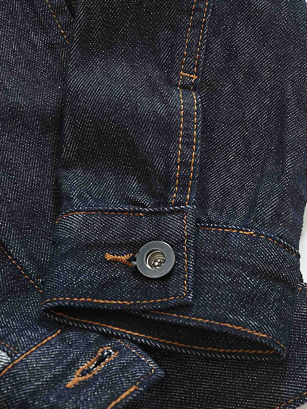 製品画像: クラシックアメリカンワークデニムジャケット、無地、生デニム、耐久性、色落ち防止
詳細画像: ワークデニムジャケットの伝統的な襟と複数ポケット、クラシックデザイン、ワンウォッシュ加工